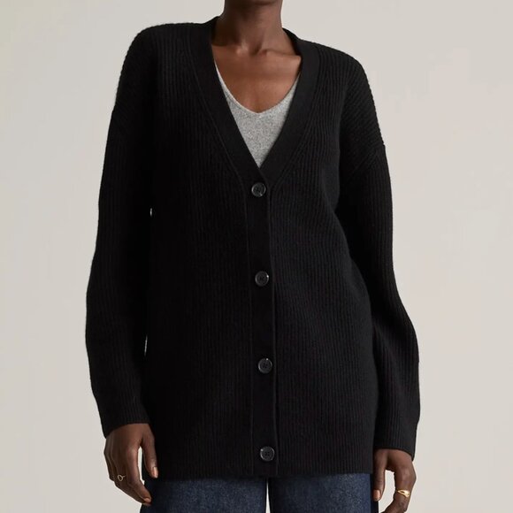Quince Small Mongolian Cashmere Oversized Boyfriend Cardigan Sweater in Black